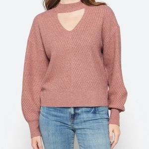 WYNTER-Inara Cutout Detail Mock
Neck Sweater. Blush. Size small.